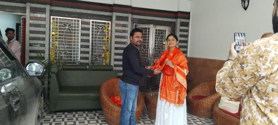 Hotel Ayodhya Paying Guest Exterior photo